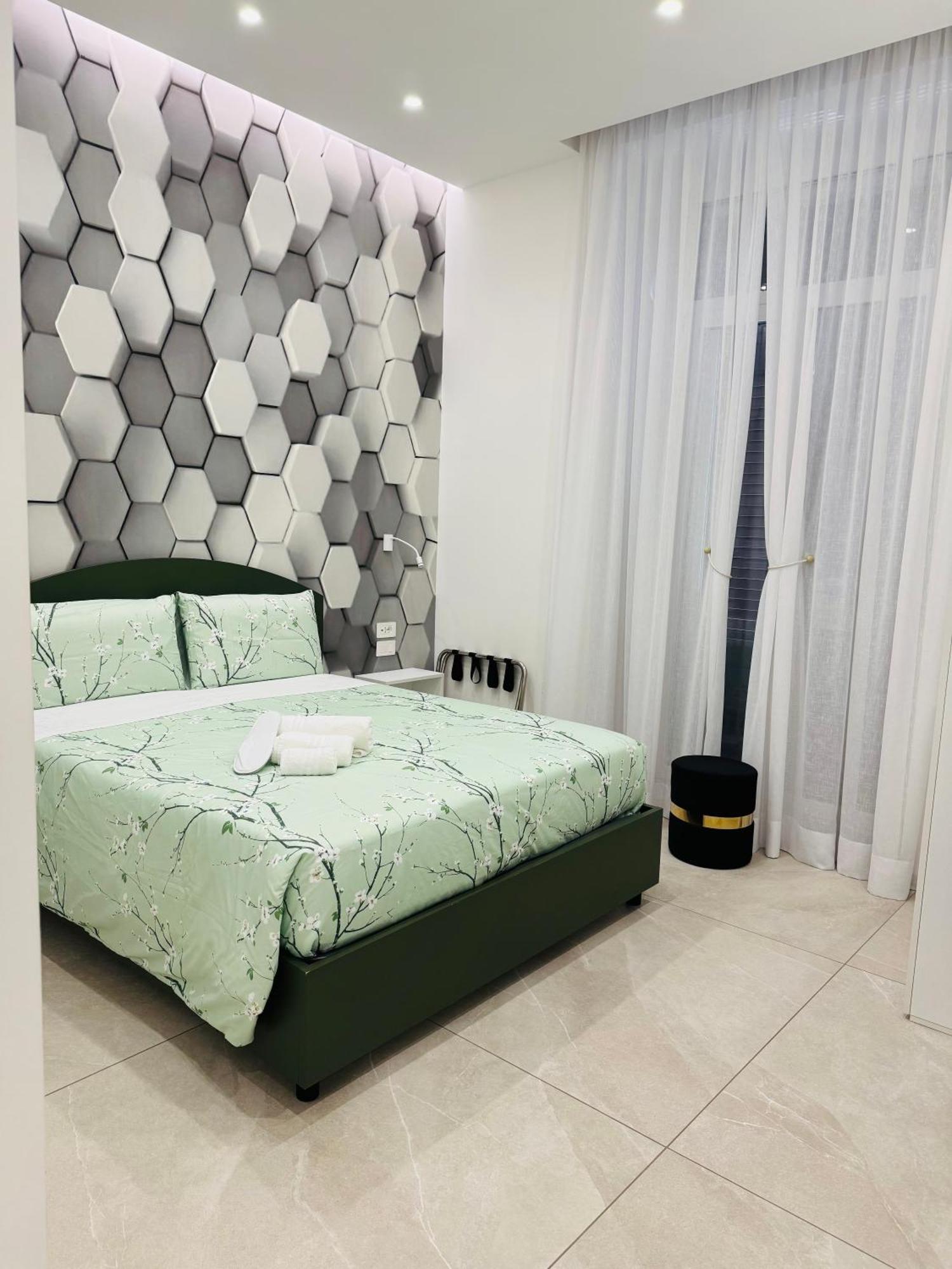 B&B Corso Garibaldi 165 Неаполь Екстер'єр фото